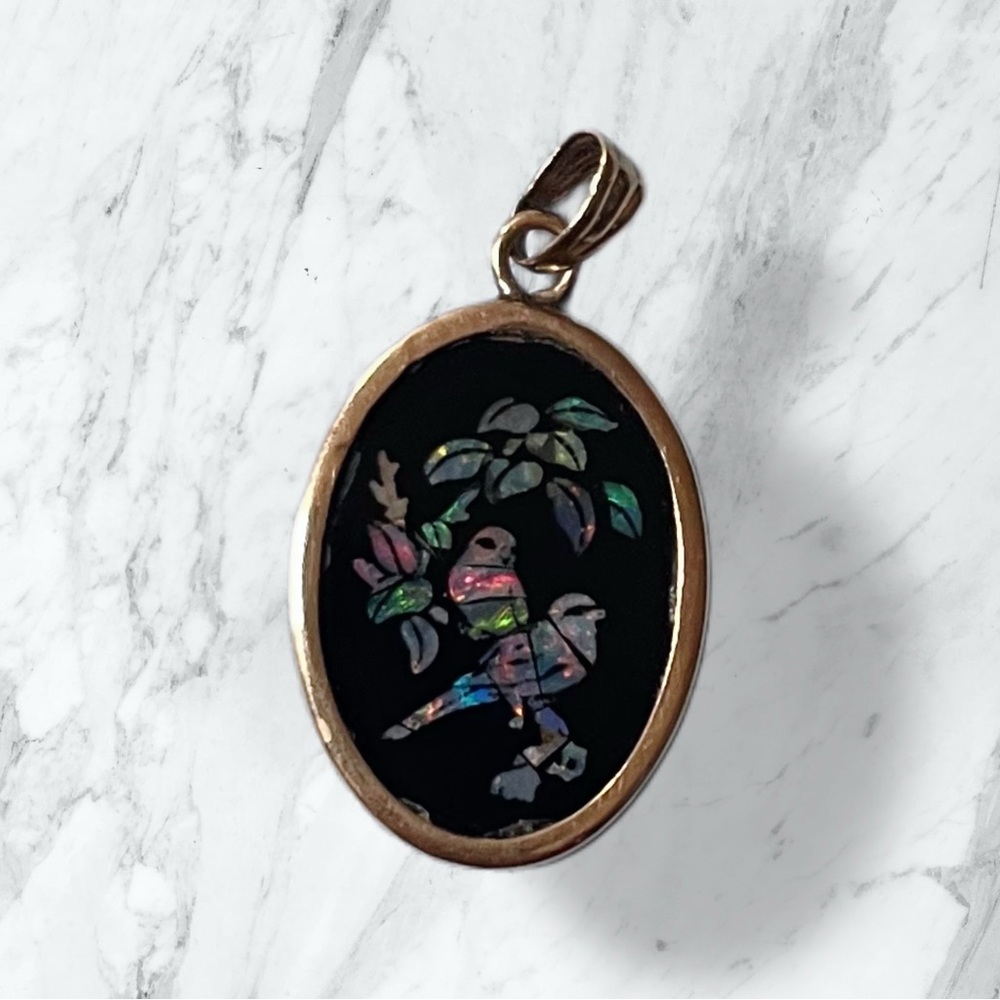 Vintage 14K Yellow Gold Oval Opal Pendant with Inlay Design